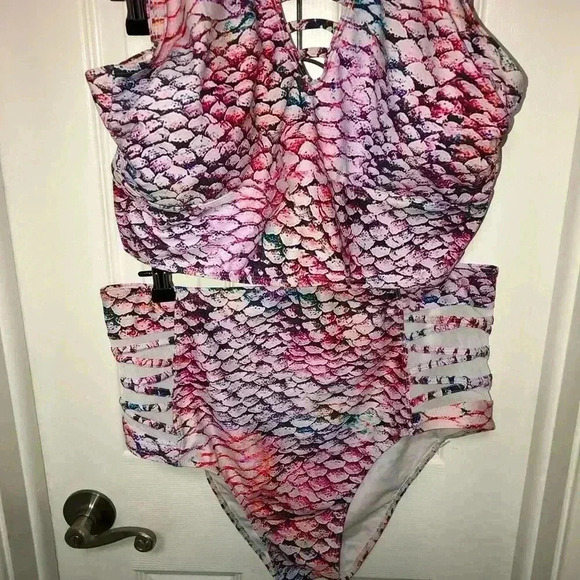 Mermaid Scales Two-Piece Swimsuit - Picture 8 of 10